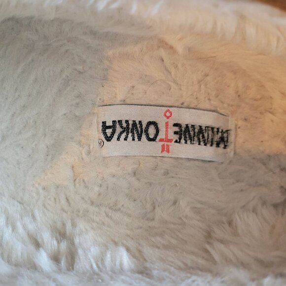 Minnetonka Womens Suede Moccasin Slippers Size 9 - Picture 3 of 6